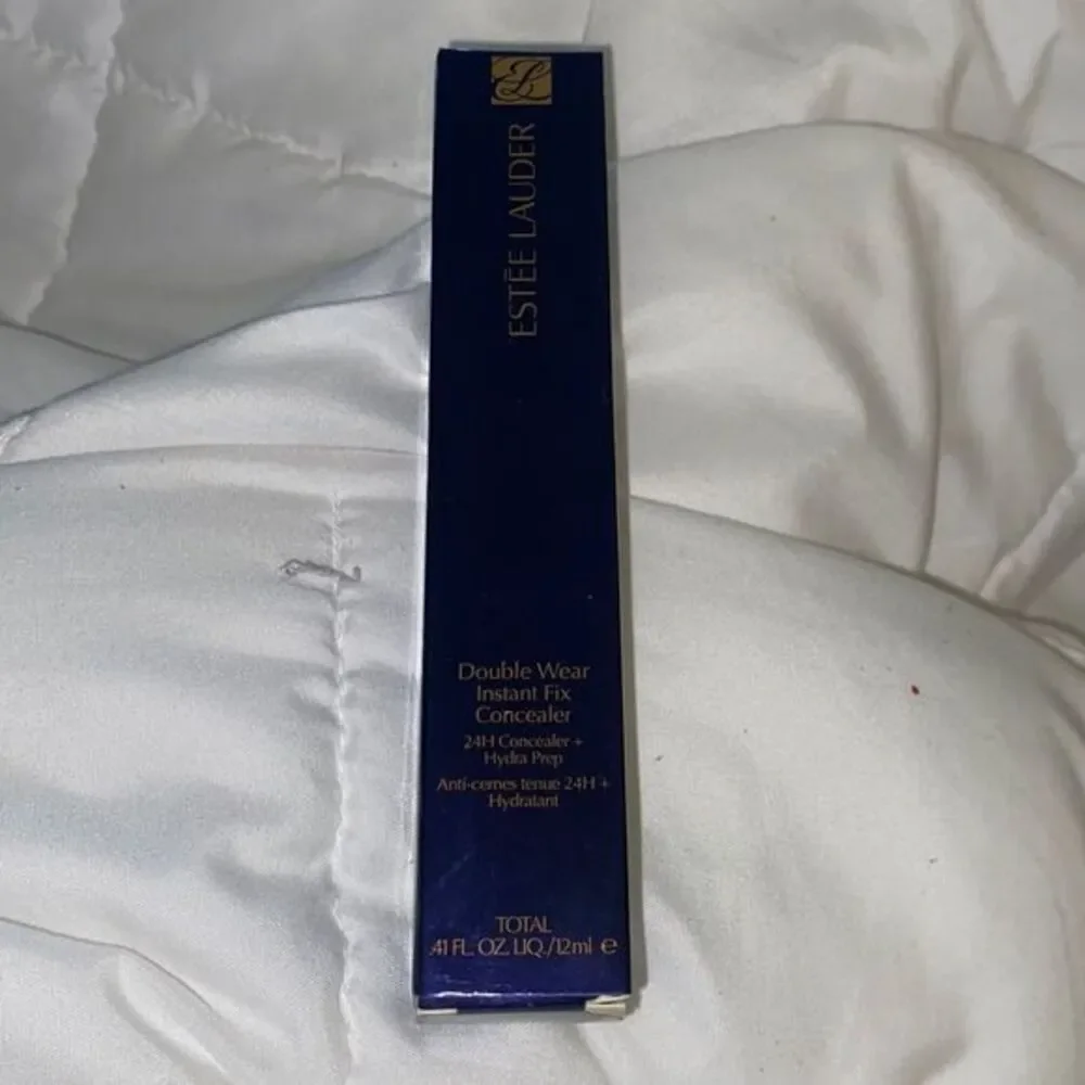 Estee Lauder Double Wear Concealer 8N very deep
